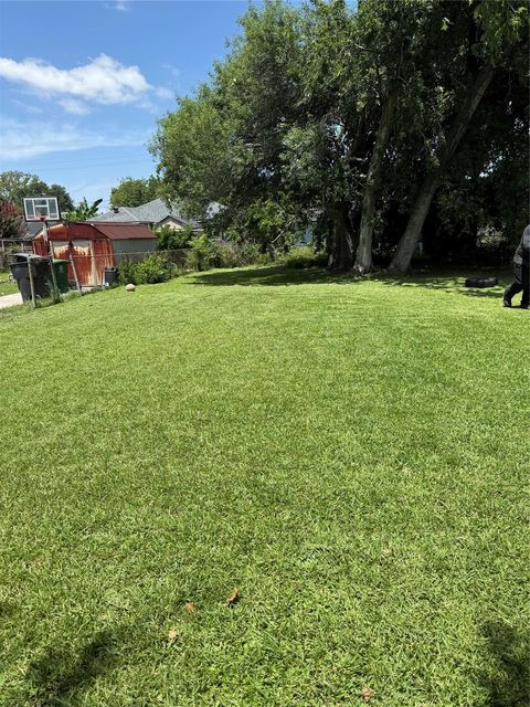 6728 Goforth St Houston TX 76021