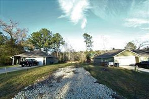 Vacant Land For Sale - 13 Sunny Hill Drive<br/> Huntsville, TX 77340