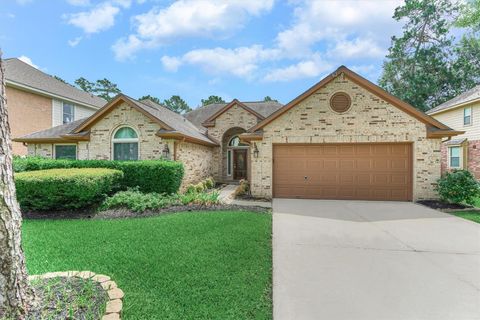 Photo of 930 Arbor Pine Pne, Tomball, TX 77375 (MLS # 11617010)