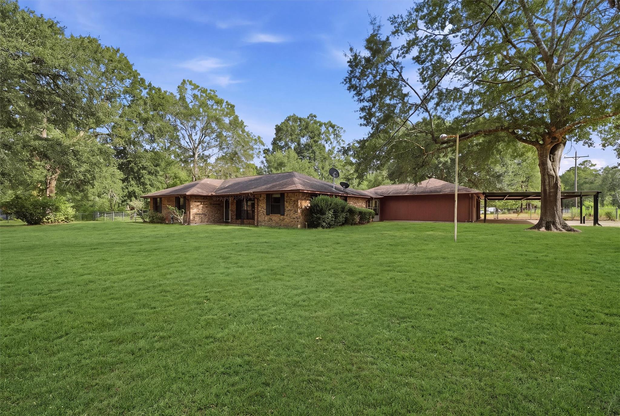 460 County Road 3182 318