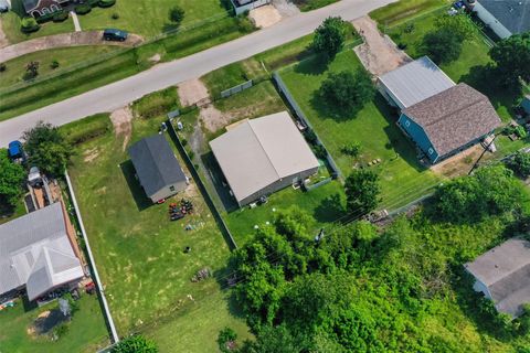 Tiny photo for 2213 Ellis Drive, Rosharon, TX 77583 (MLS # 90415646)