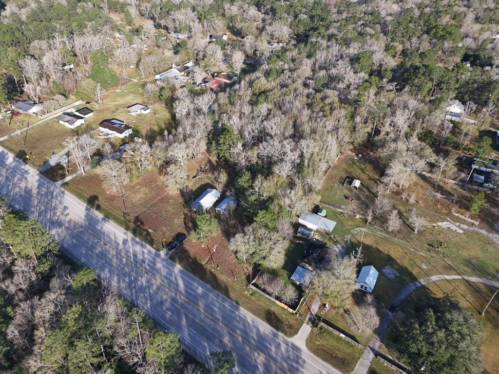 Photo of 13520 Highway 105, Beaumont, TX 77713 (MLS # 72022386)