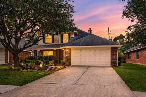 Photo of 6810 Topsfield Point Drive, Humble, TX 77346 (MLS # 73845052)