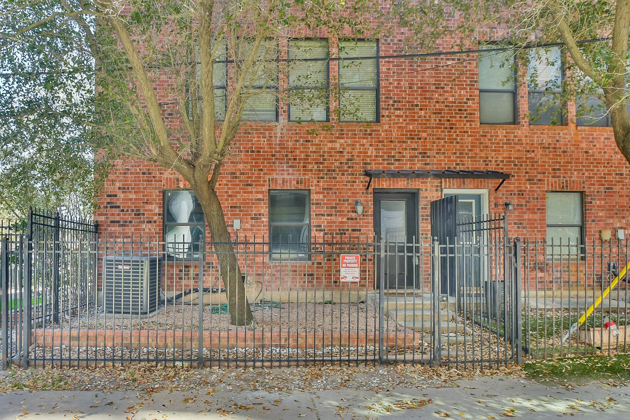 2422 Navigation Boulevard A