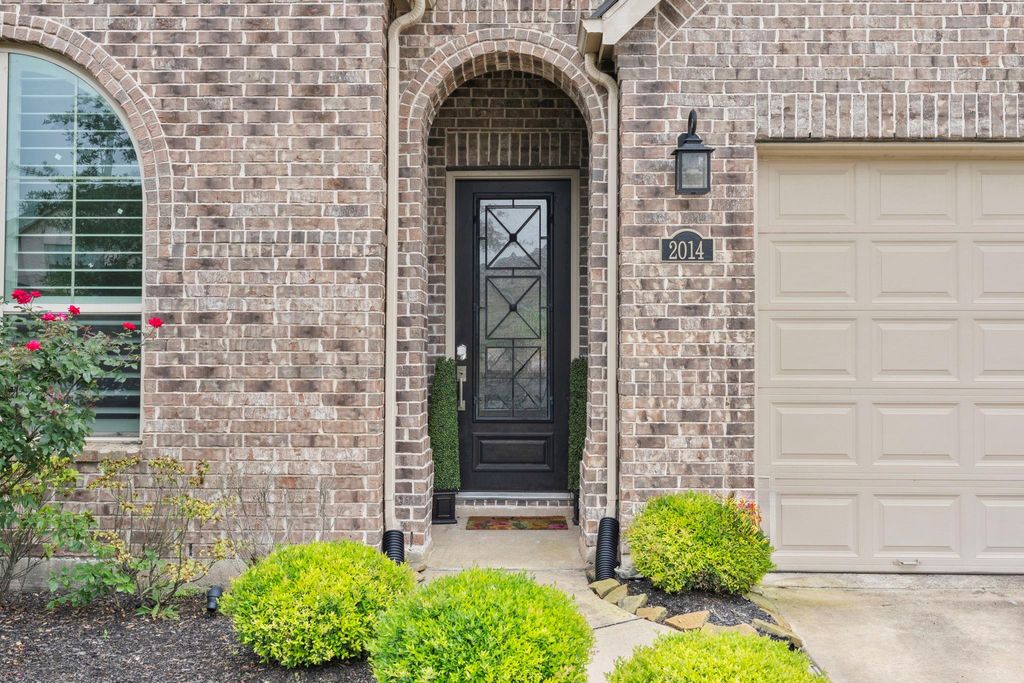 Photo of 2014 Hays Ranch Drive, Richmond, TX 77469 (MLS # 66678878)