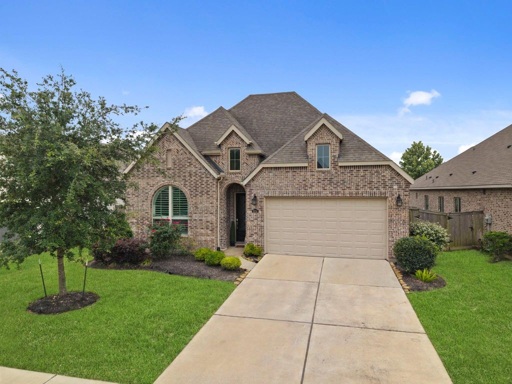 Photo of 2014 Hays Ranch Drive, Richmond, TX 77469 (MLS # 66678878)