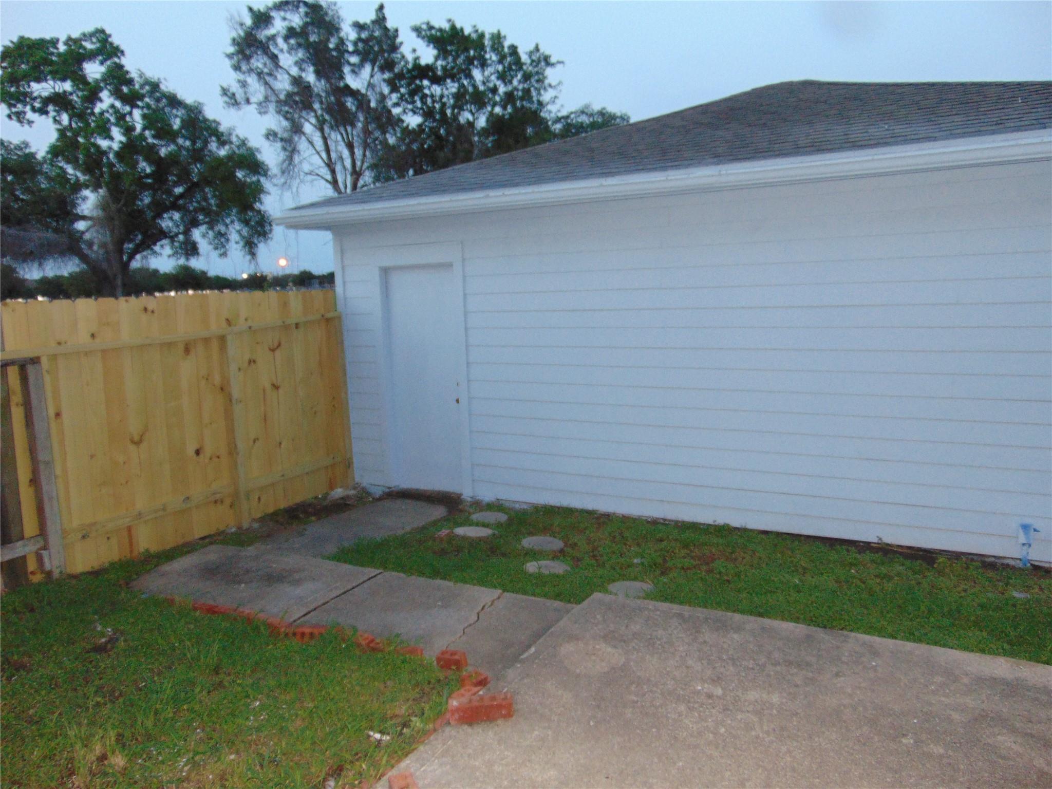 8603 Rustling Lvs Drive