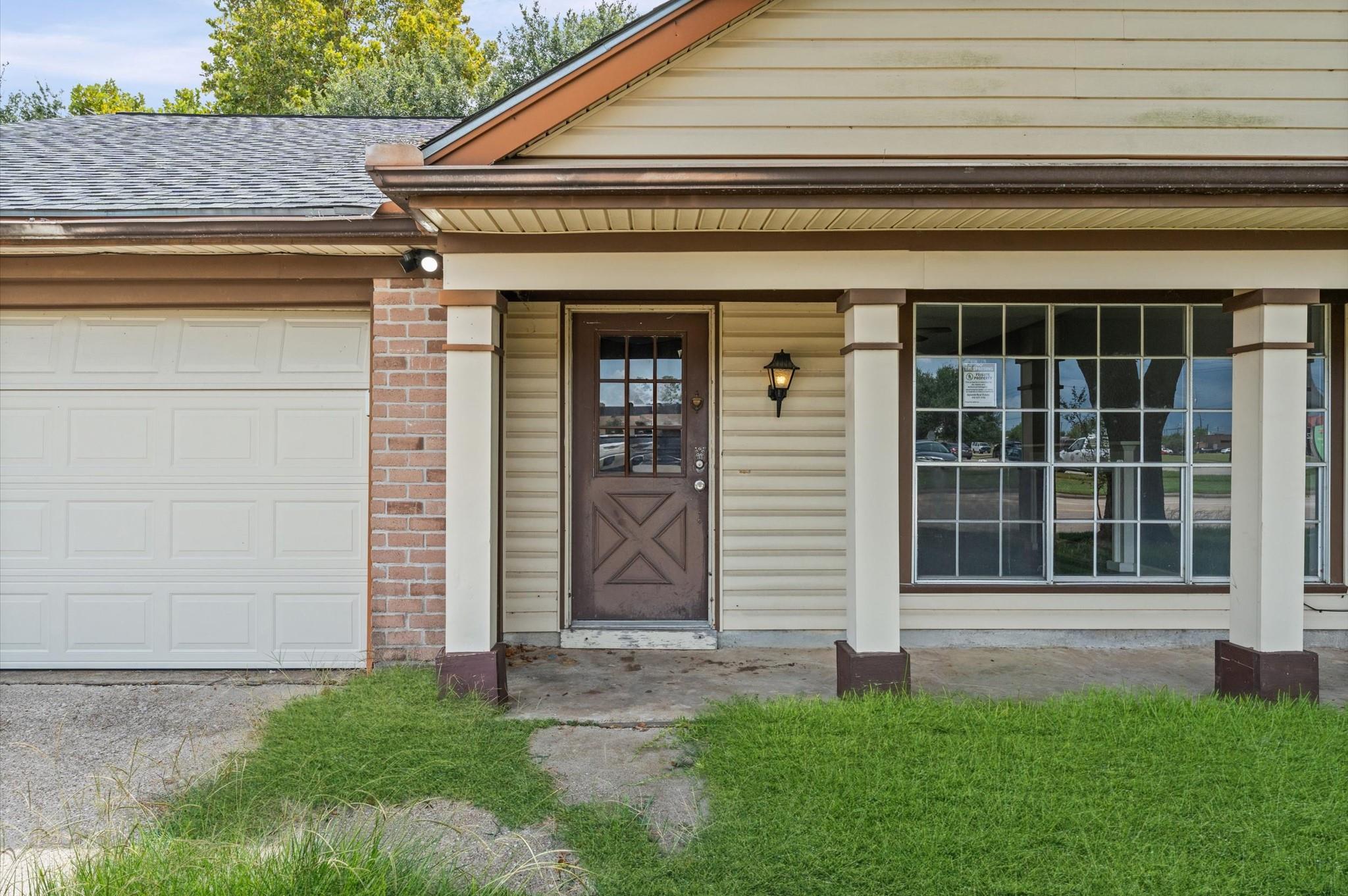 2430 Shady Bend Drive