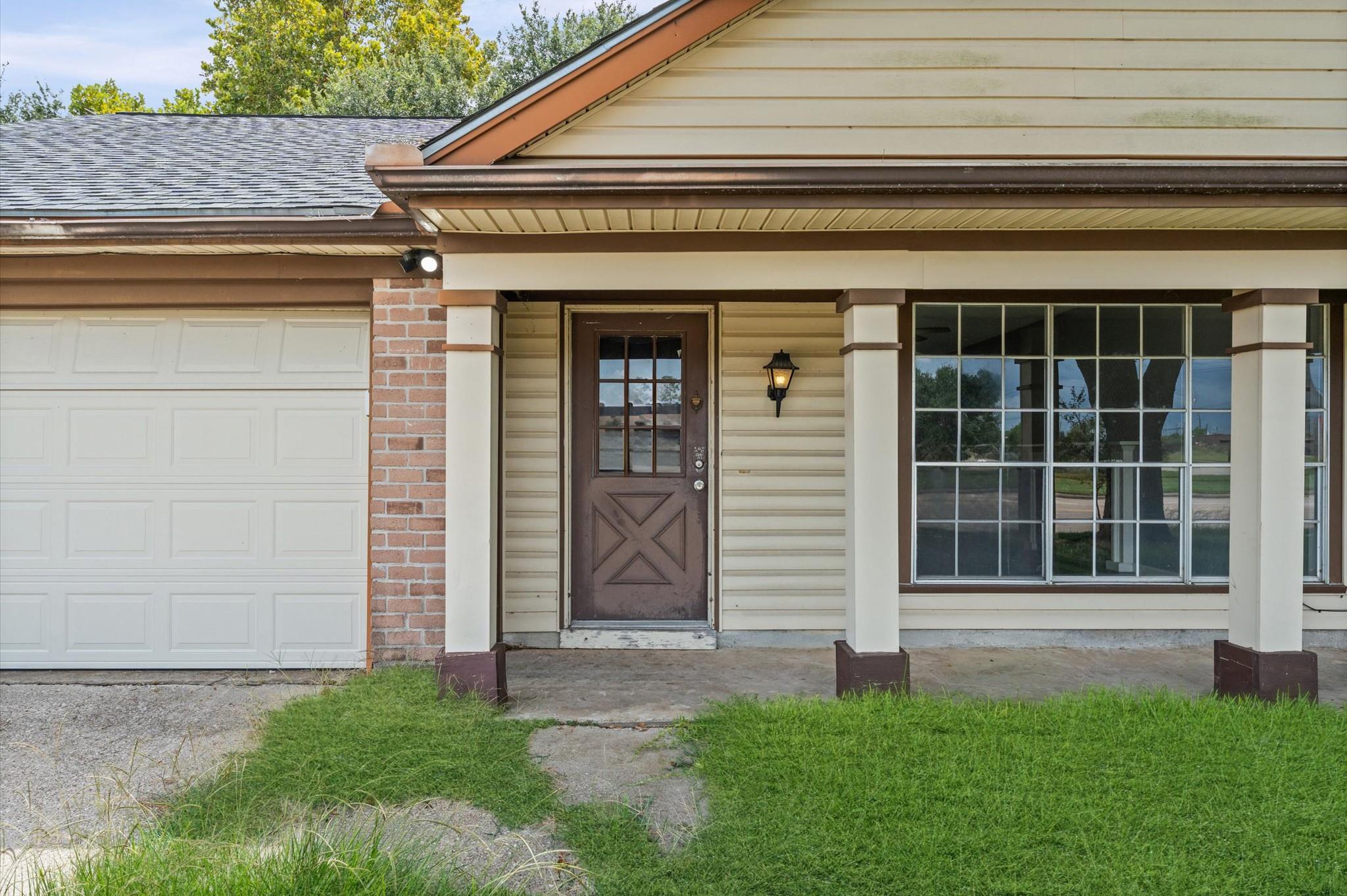 2430 Shady Bend Drive