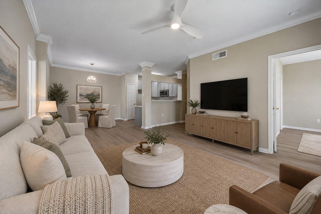 Photo of 3231 Allen Parkway #1216, Houston, TX 77019 (MLS # 66500803)