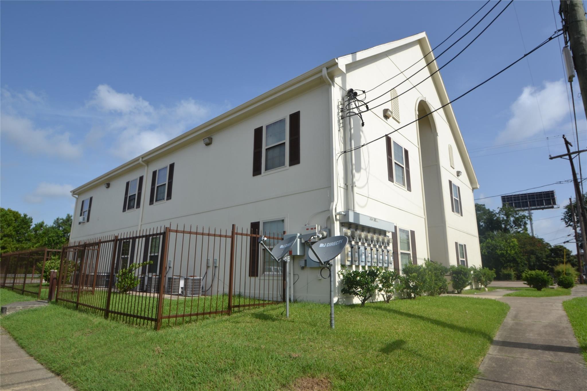 304 Dell Court 6