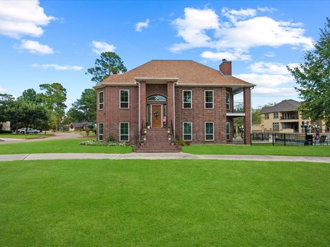 Photo of 2906 Penninsula Point, Montgomery, TX 77356 (MLS # 75876794)