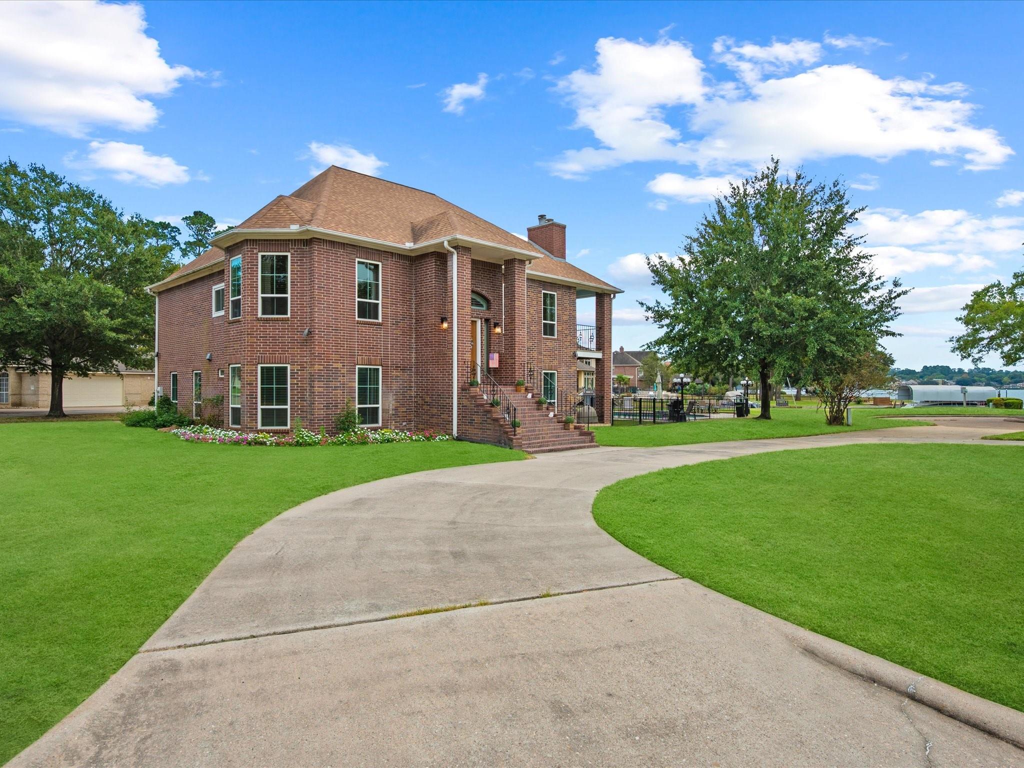 2906 Penninsula Point
