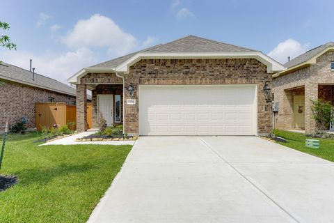 Photo of 13118 Dancing Reed Drive, Texas City, TX 77568 (MLS # 92382607)