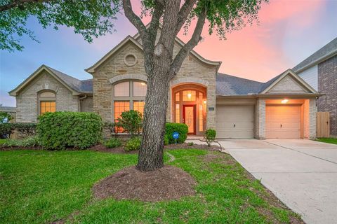 Photo of 26507 Ashwood Creek Lane, Katy, TX 77494 (MLS # 90367905)