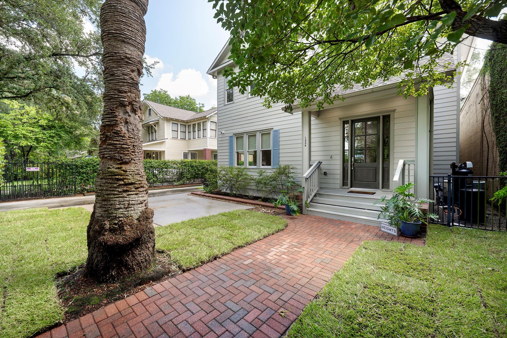 1226 Heights Boulevard