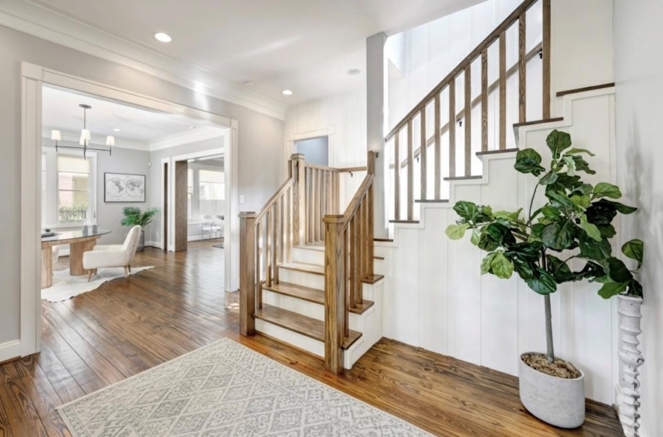 1226 Heights Boulevard