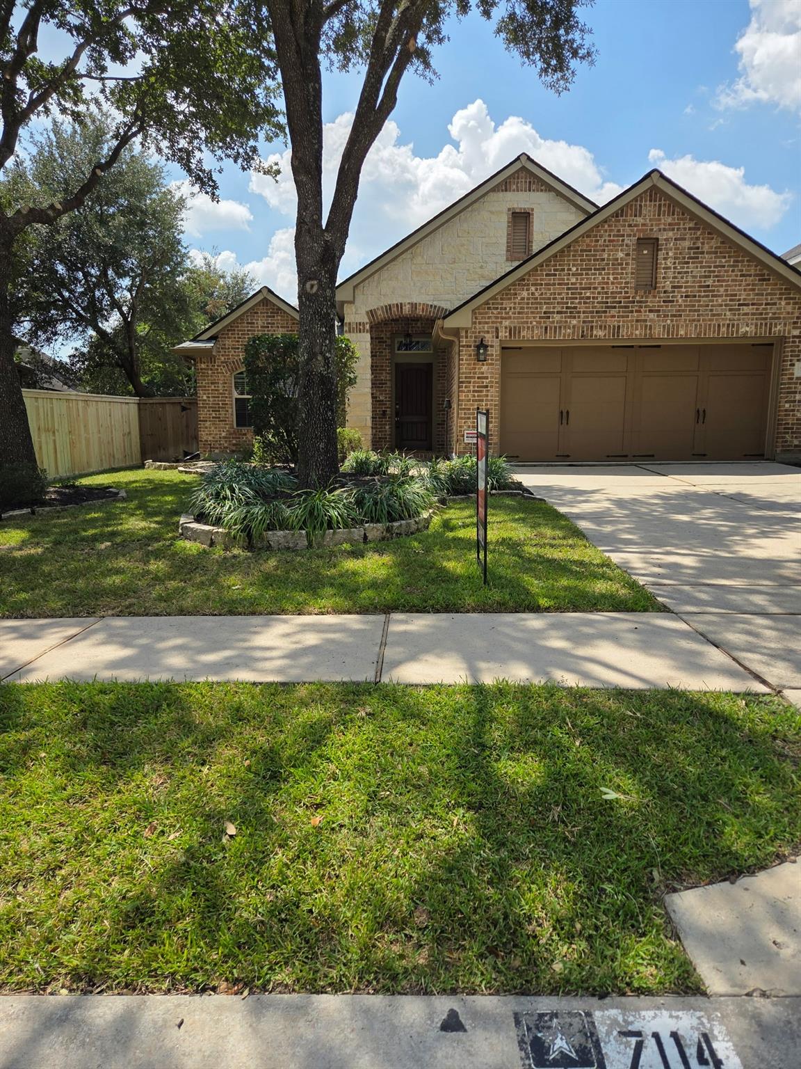 7114 Sanders Hill Lane