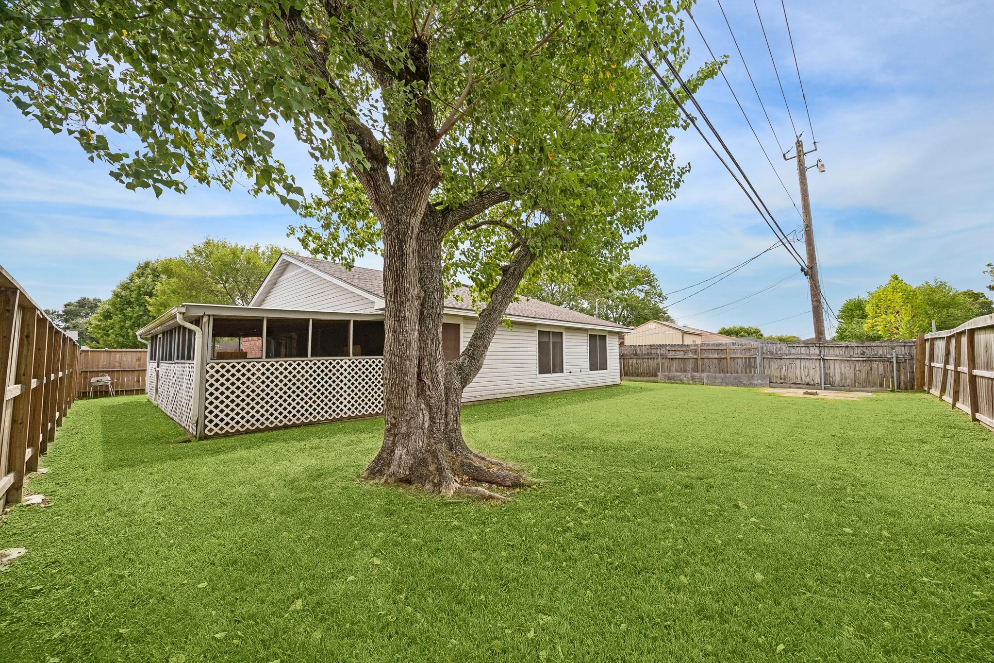 2025 Hillshire Drive