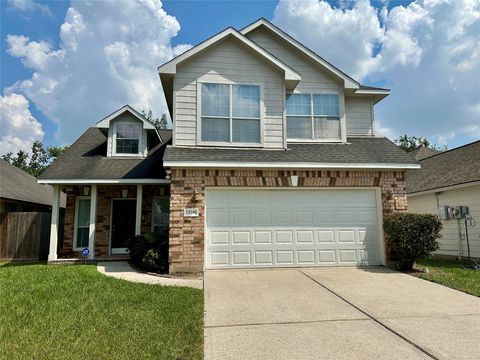 Photo of 12310 Warrenwood Drive, Houston, TX 77066 (MLS # 30424192)