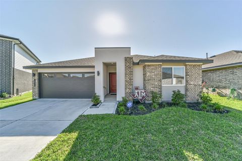 Photo of 7834 Golden Rubia Lane, Rosharon, TX 77583 (MLS # 94145345)