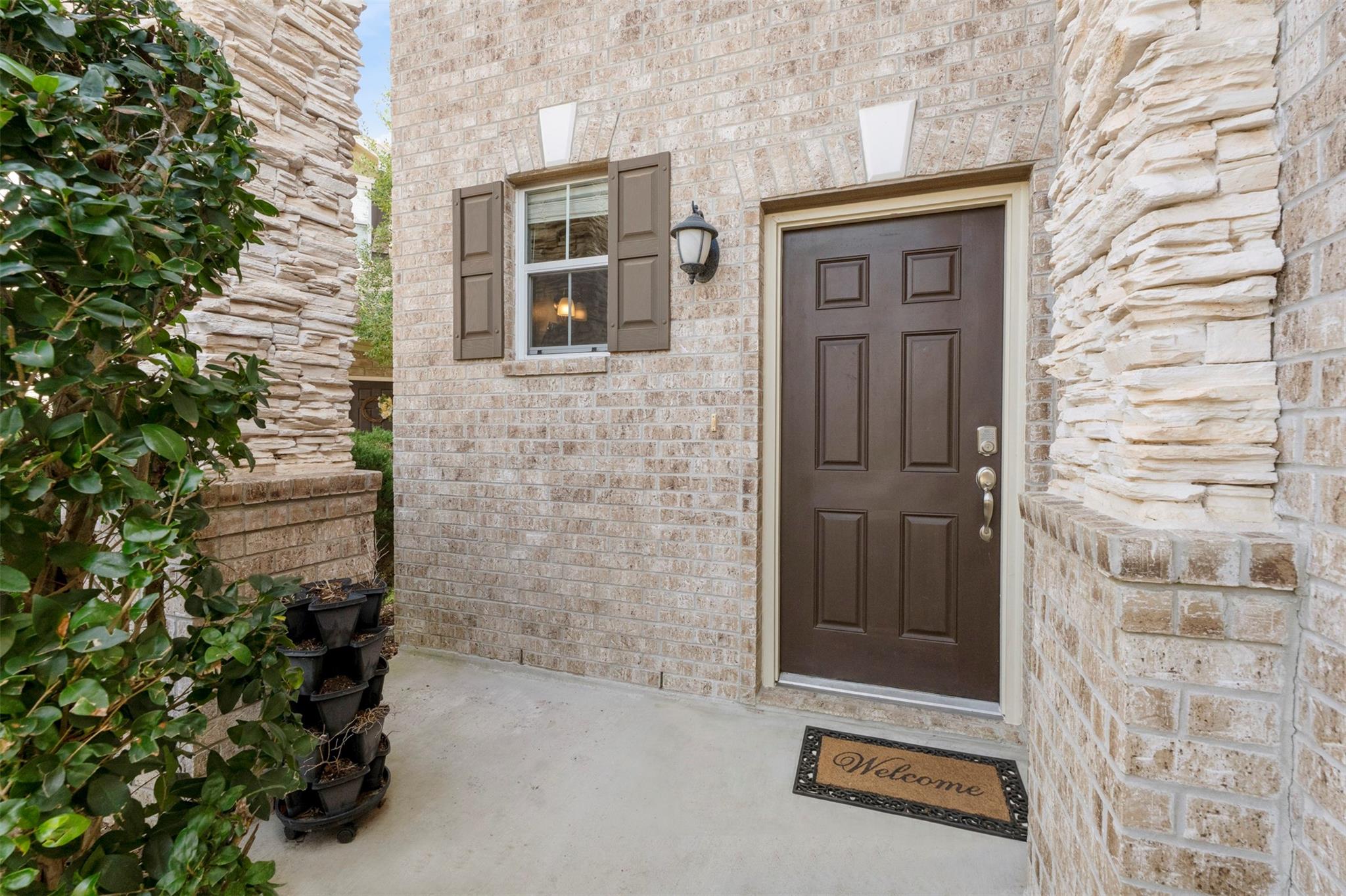 16042 Sweetwater Fields Lane