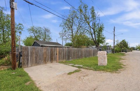 Tiny photo for 2423 Chamberlain Street, Houston, TX 77093 (MLS # 72462582)