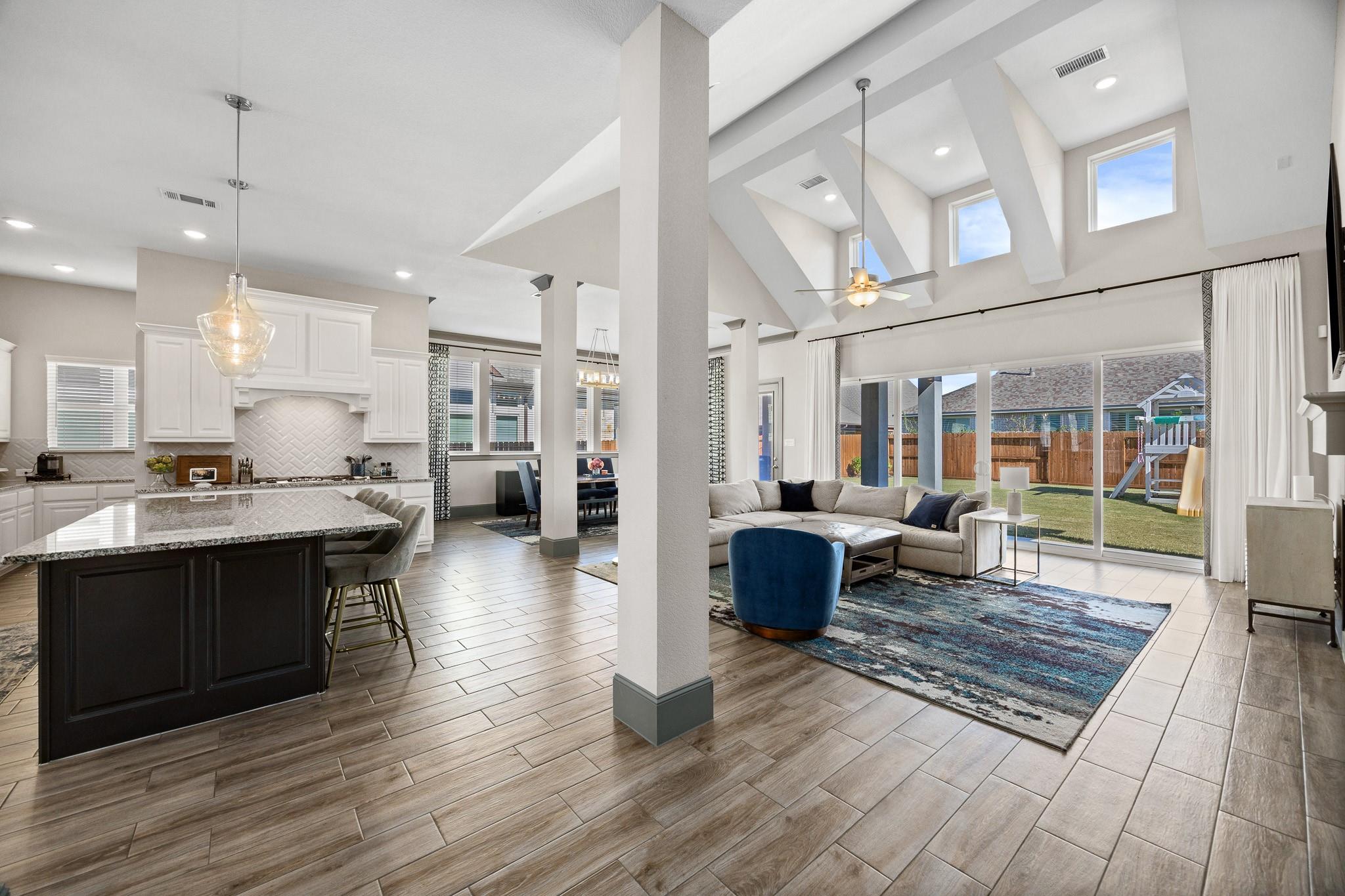 11106 Laguna Mesa Drive