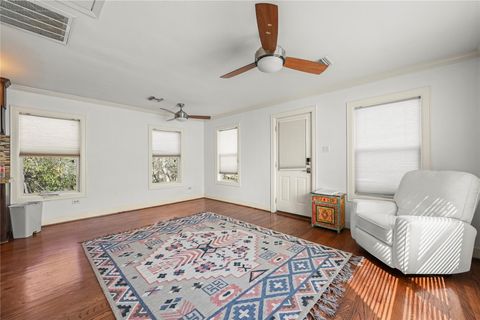 Photo of 1612 Vermont Street #1612B, Houston, TX 77006 (MLS # 31460363)