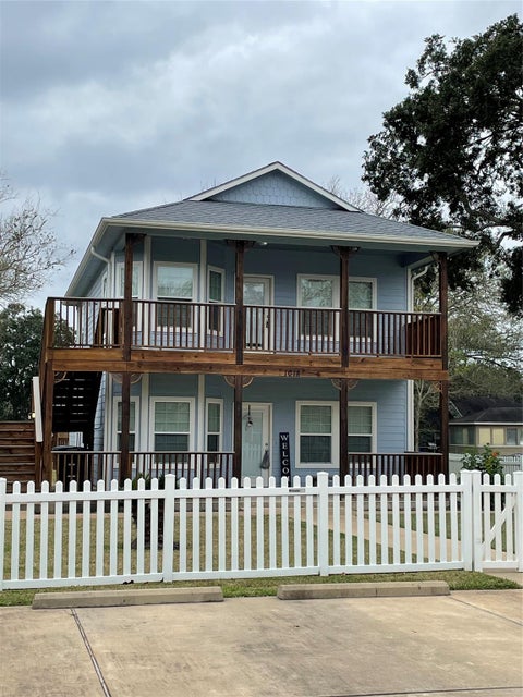 Photo of 1018 S Booth Lane, Alvin, TX 77511 (MLS # 39980530)