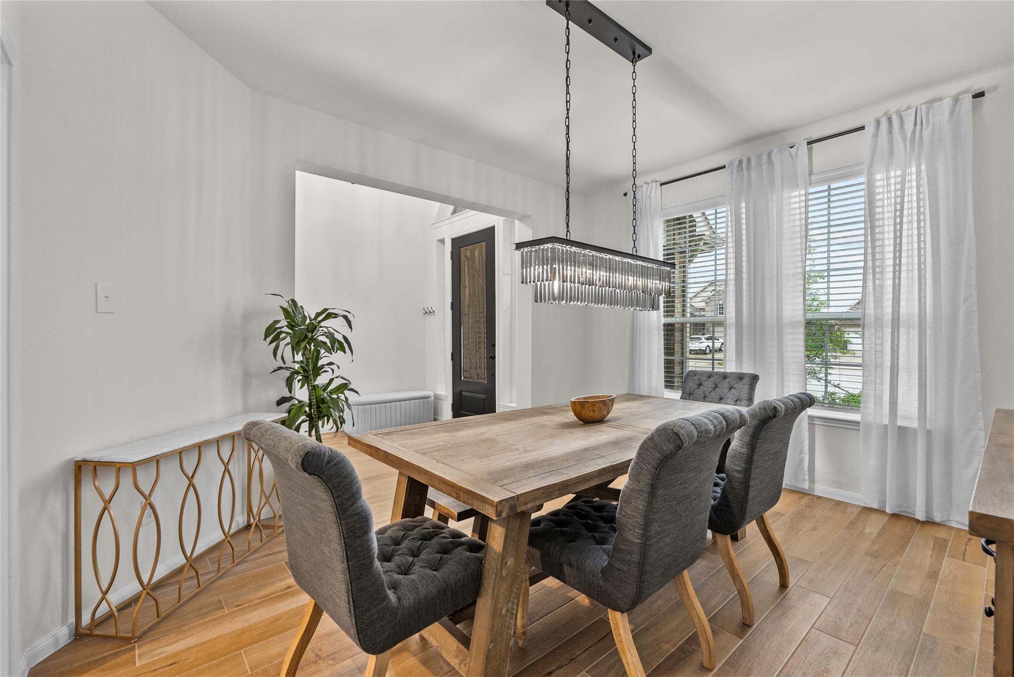 2727 Bisbee Road