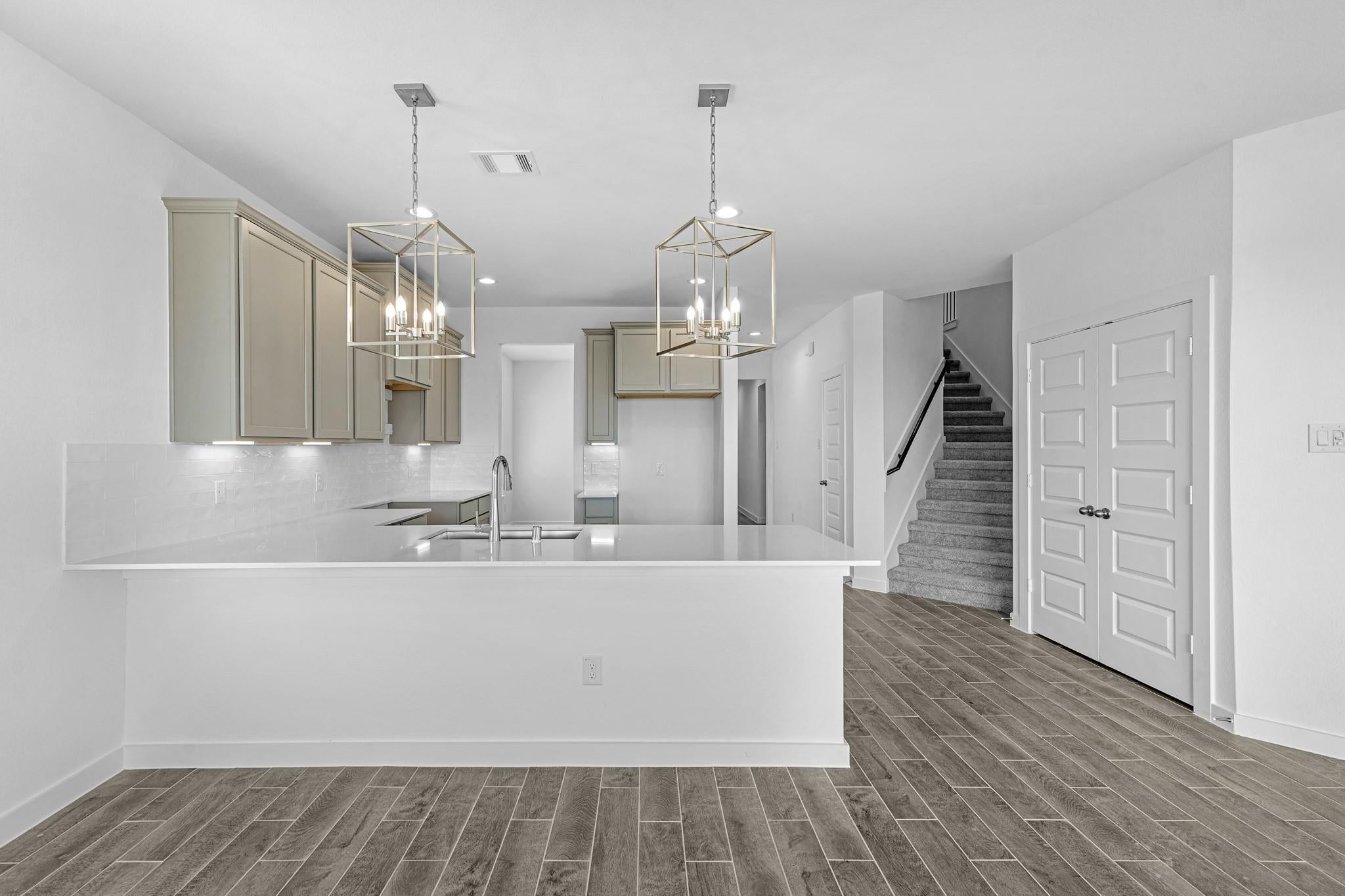826 Orchard Vale Road