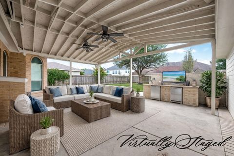 Apartment For Sale - 6411 Arroyo Hill Court<br/> Fort Bend County, Katy, TX 77450