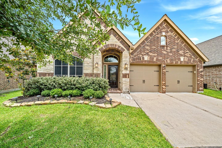 Photo 1 of 41 — 23018 Greystone Heritage Lane, Katy, TX 77493