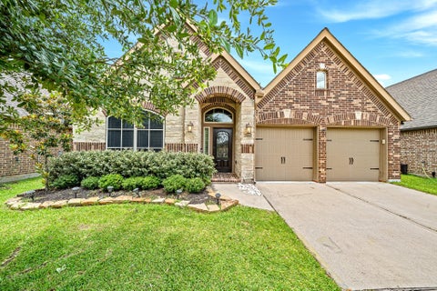Photo of 23018 Greystone Heritage Lane, Katy, TX 77493 (MLS # 50395358)