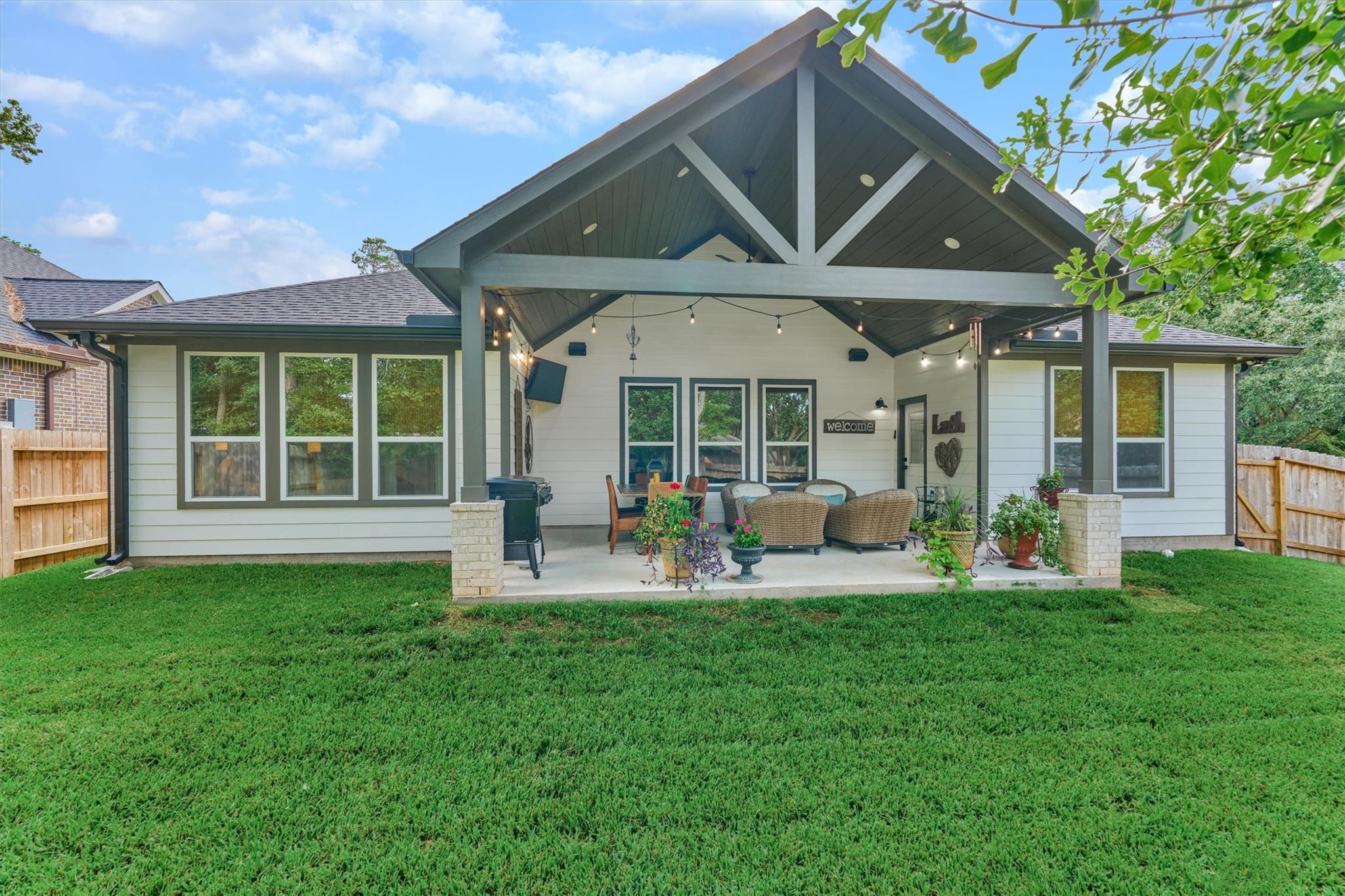 3230 Candlewood Lane