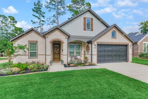 Photo of 3230 Candlewood Lane, Montgomery, TX 77356 (MLS # 98841305)