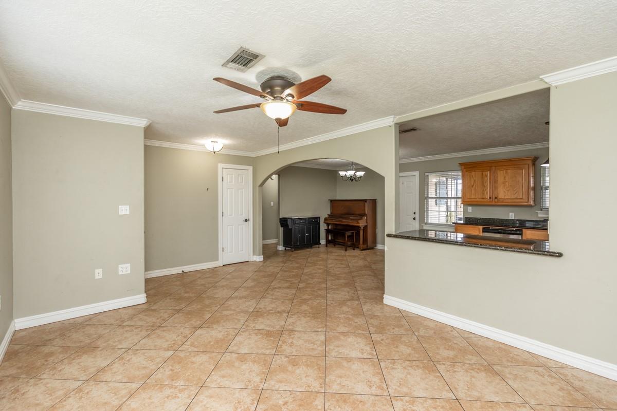 970 Charleston Circle