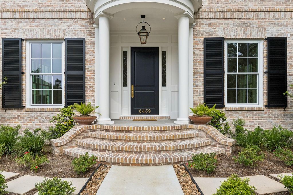 Photo of 6439 Westchester Avenue, West University, TX 77005 (MLS # 39443870)