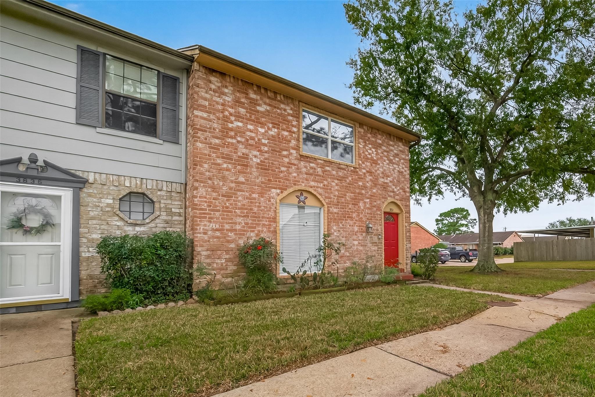 3834 Laura Leigh Drive