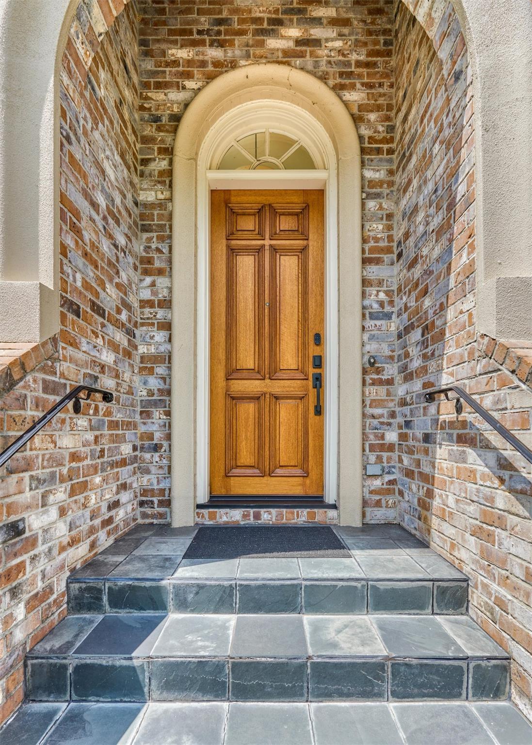 18 Waterway Court