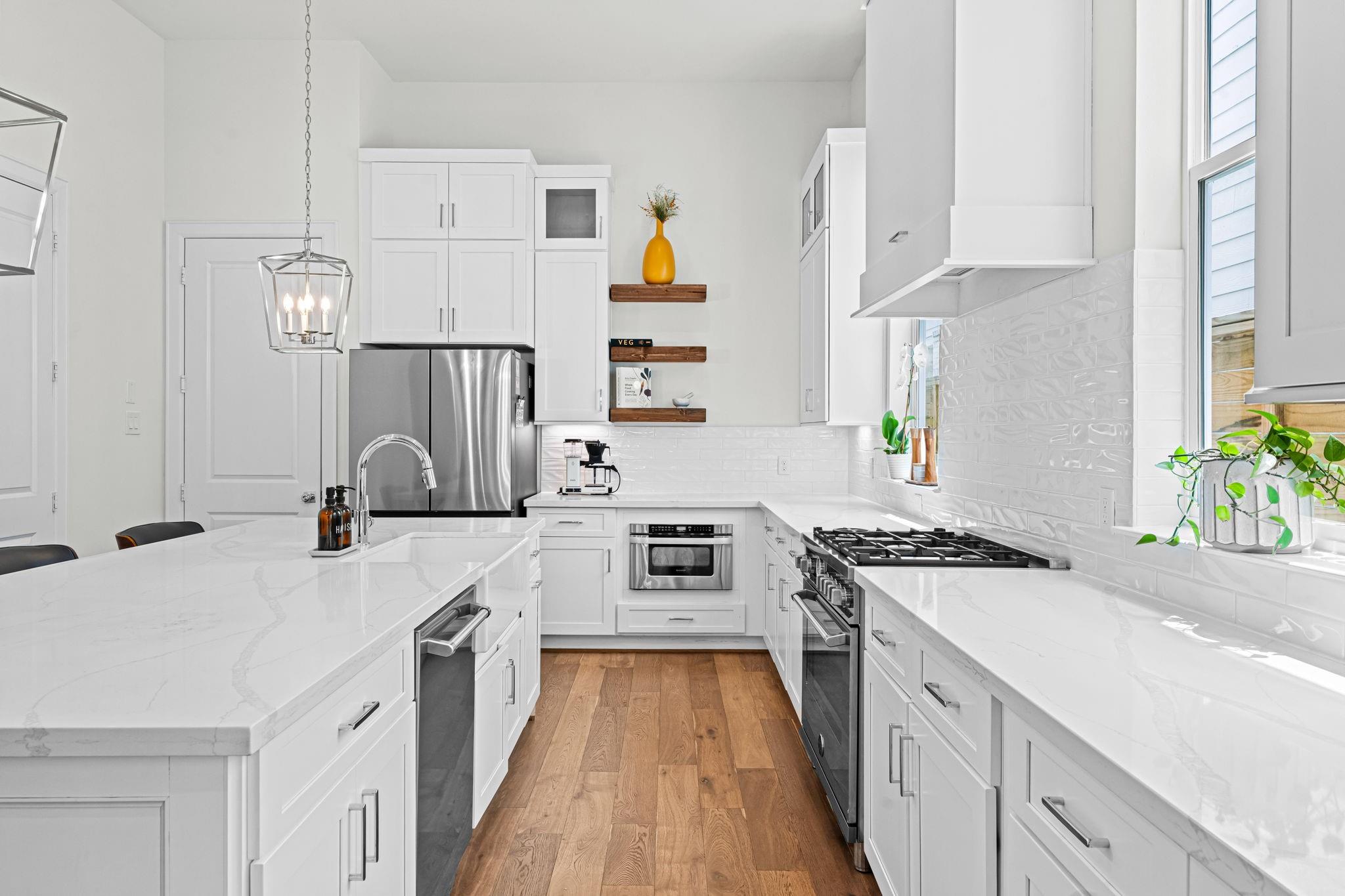 533 W 27th Street