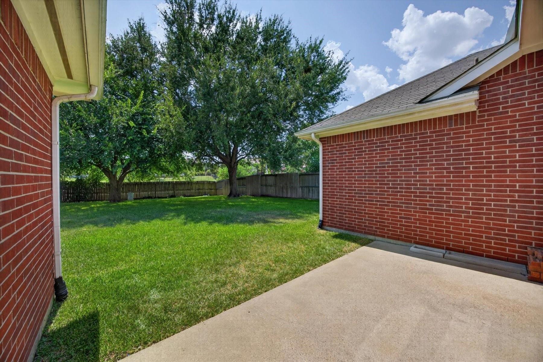 21323 Pebble Pine Trail