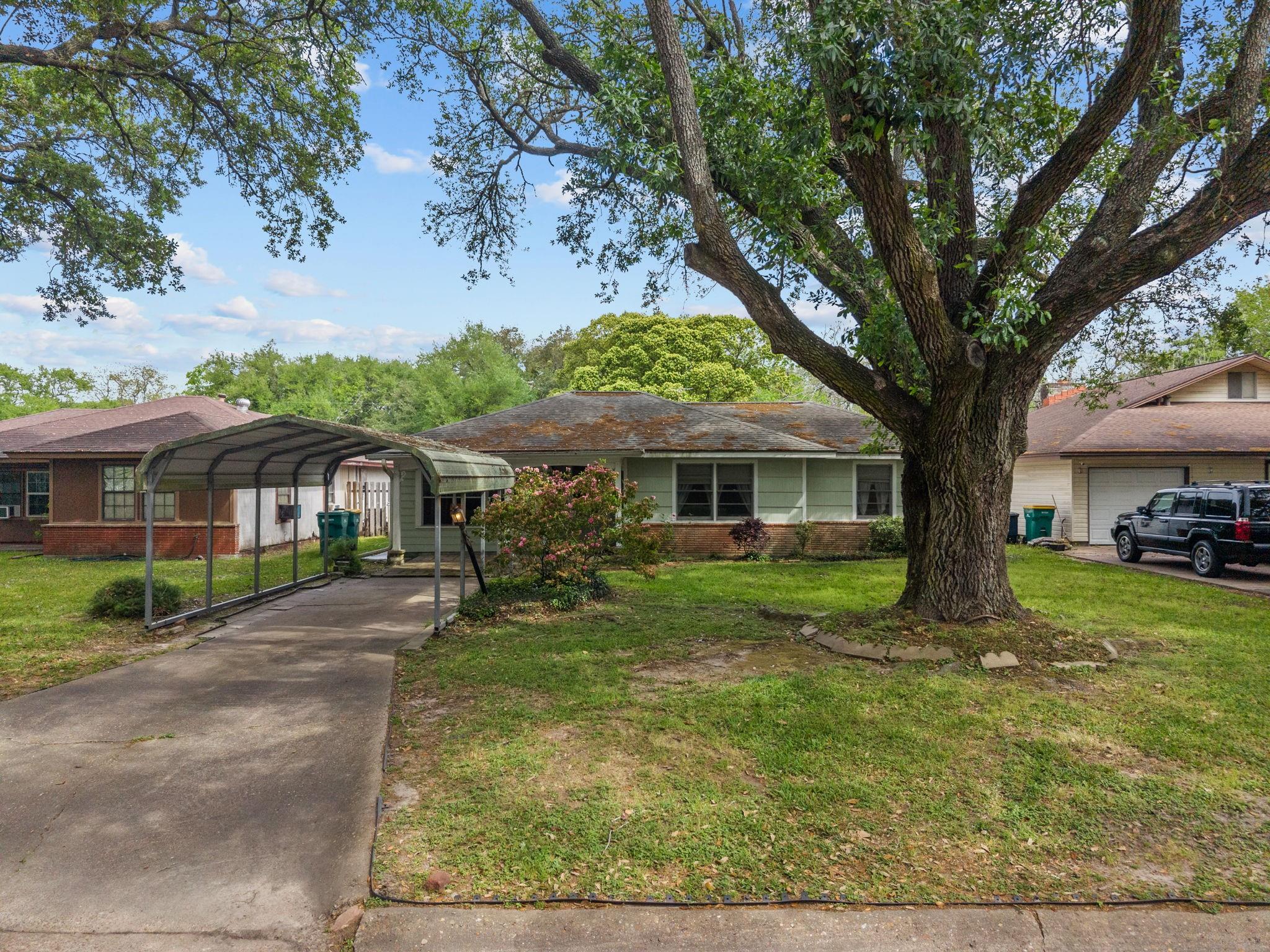 1126 Orange Street