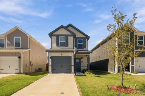 Photo of 6020 Holly Spring Road E, Princeton, TX 75407 (MLS # 36339318)