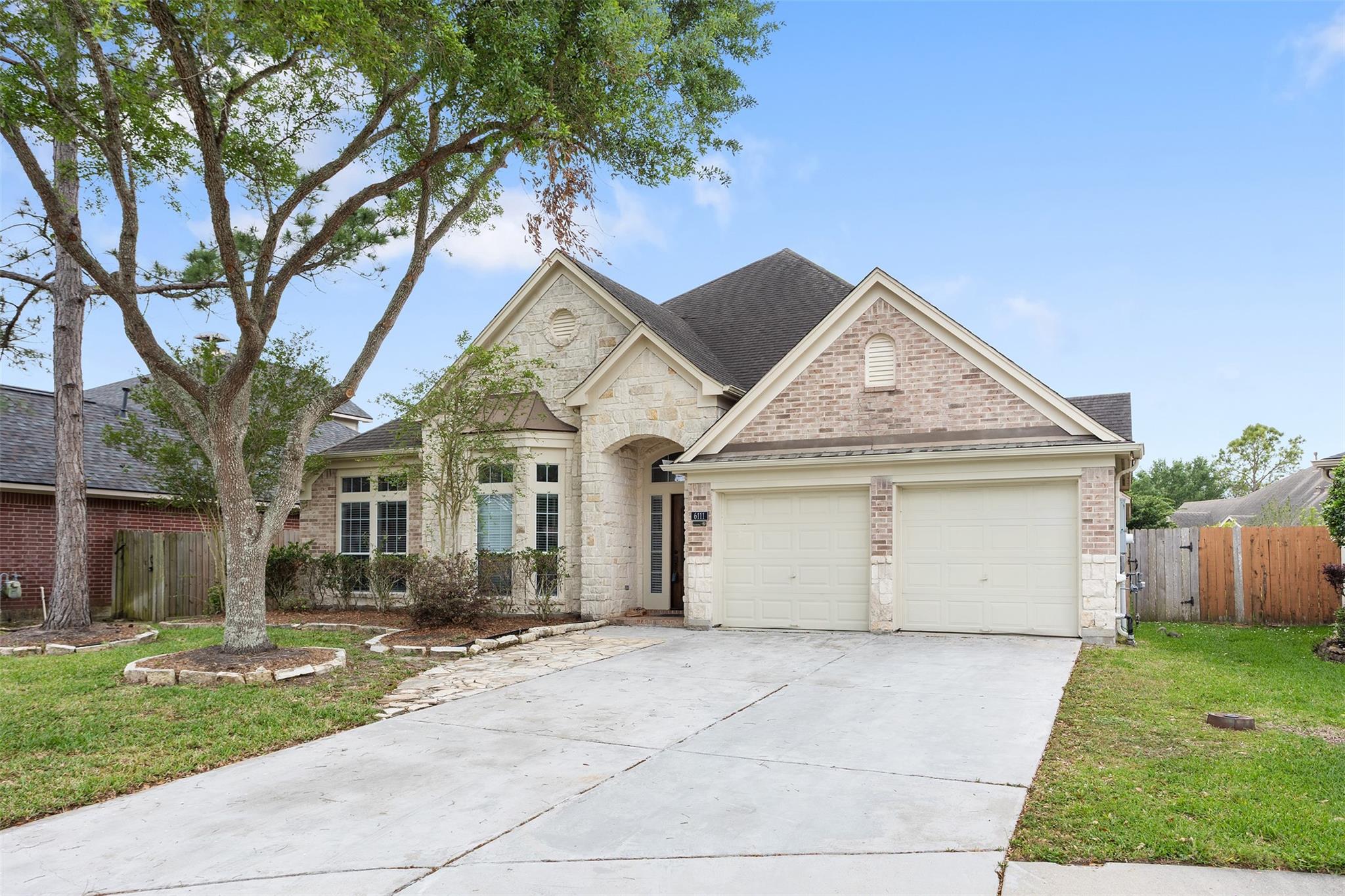 6111 Windsor Chase Lane