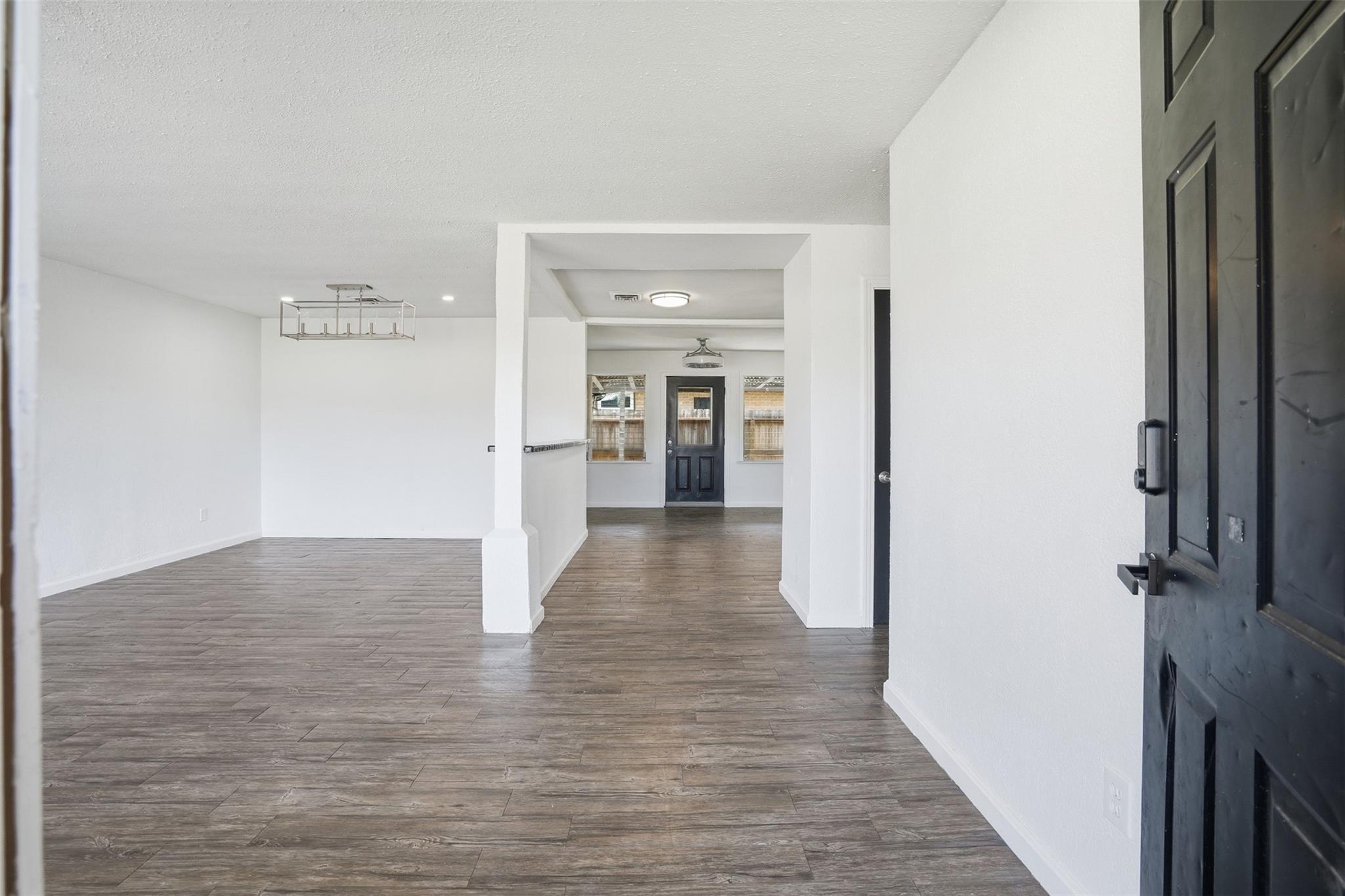 612 Sunset Lane
