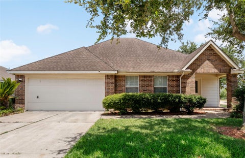 Photo of 3419 Cypress Village Drive, Pearland, TX 77584 (MLS # 30420625)