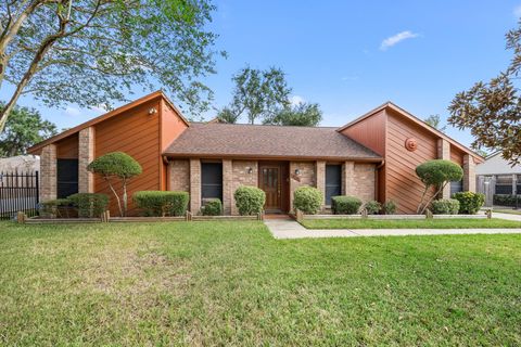 Photo of 3138 Quail Valley East Drive, Missouri City, TX 77489 (MLS # 21401084)