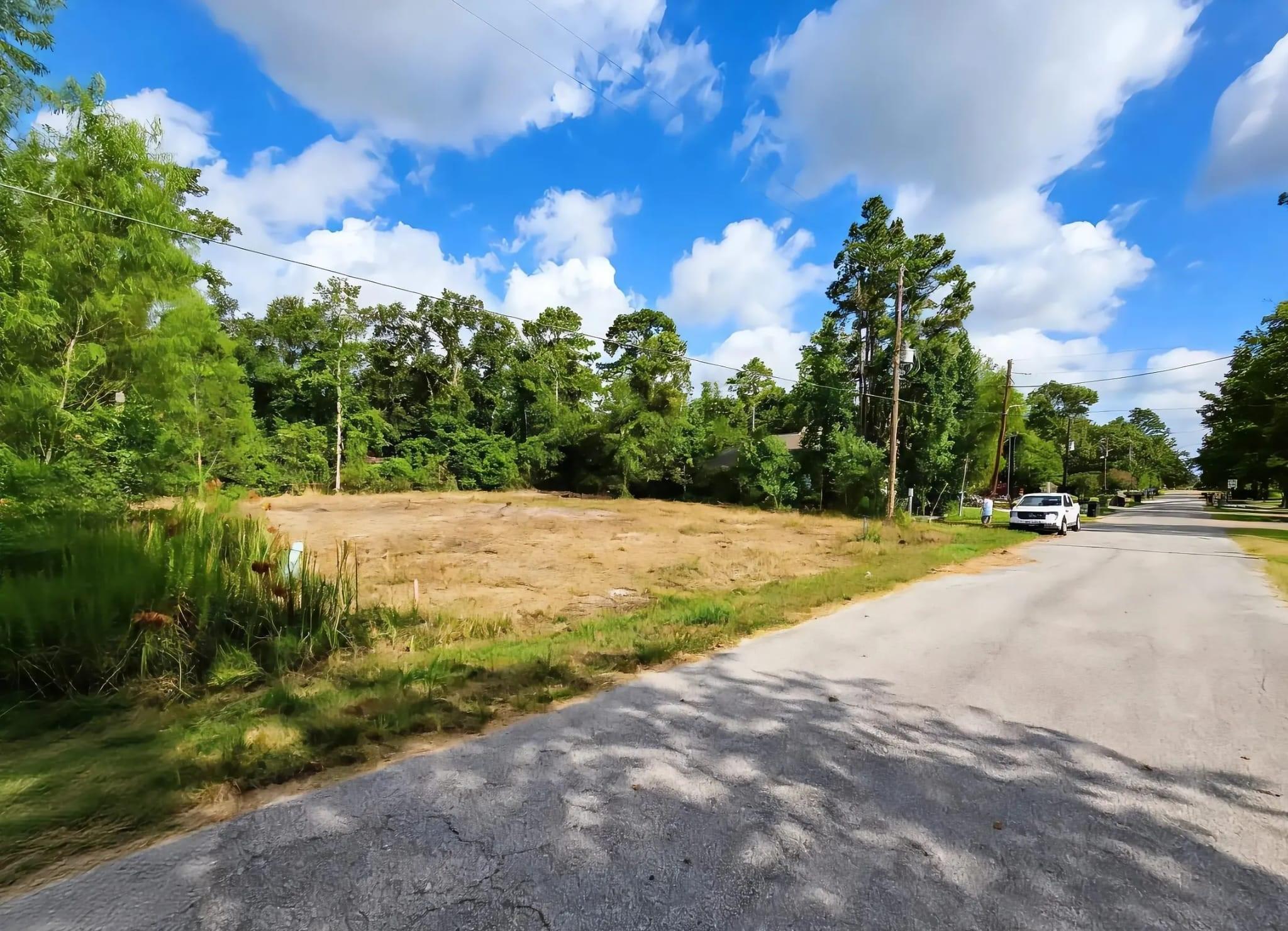 10935 Fairview Dr